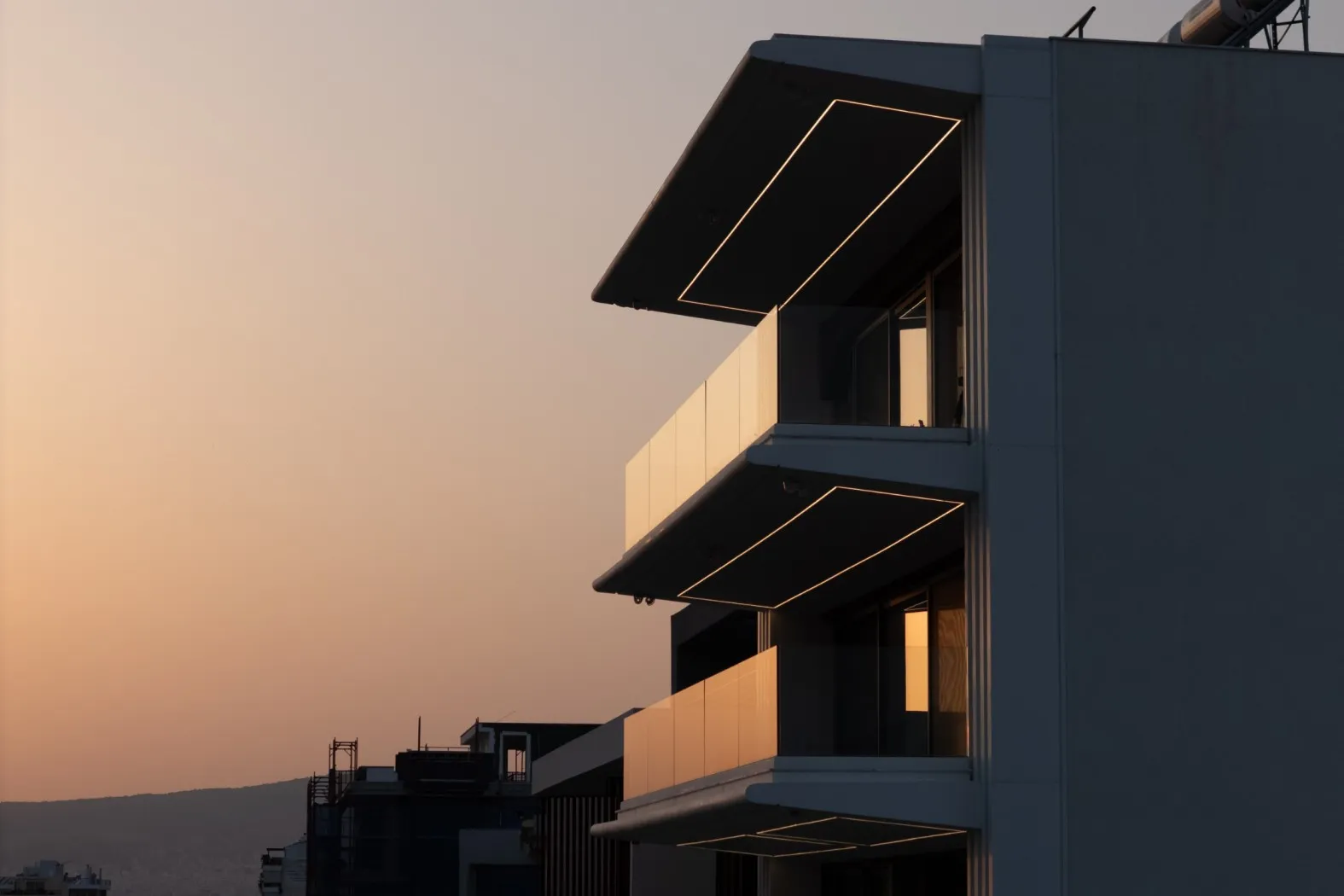 Riviera Residence IV - gallery image 6