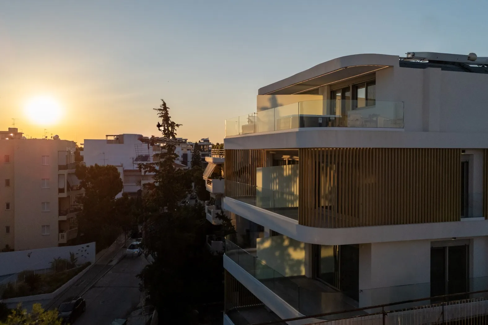 Aurora Residence II - gallery image 2