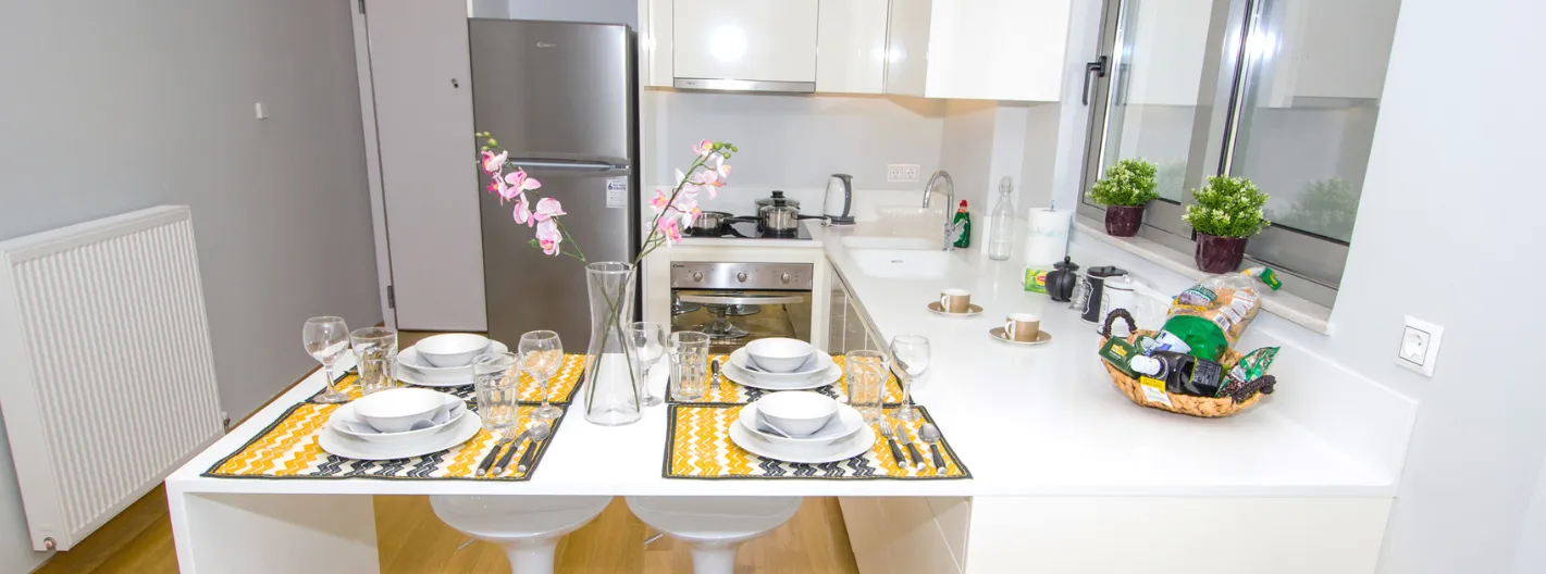 Glyfada Residence - gallery image 2