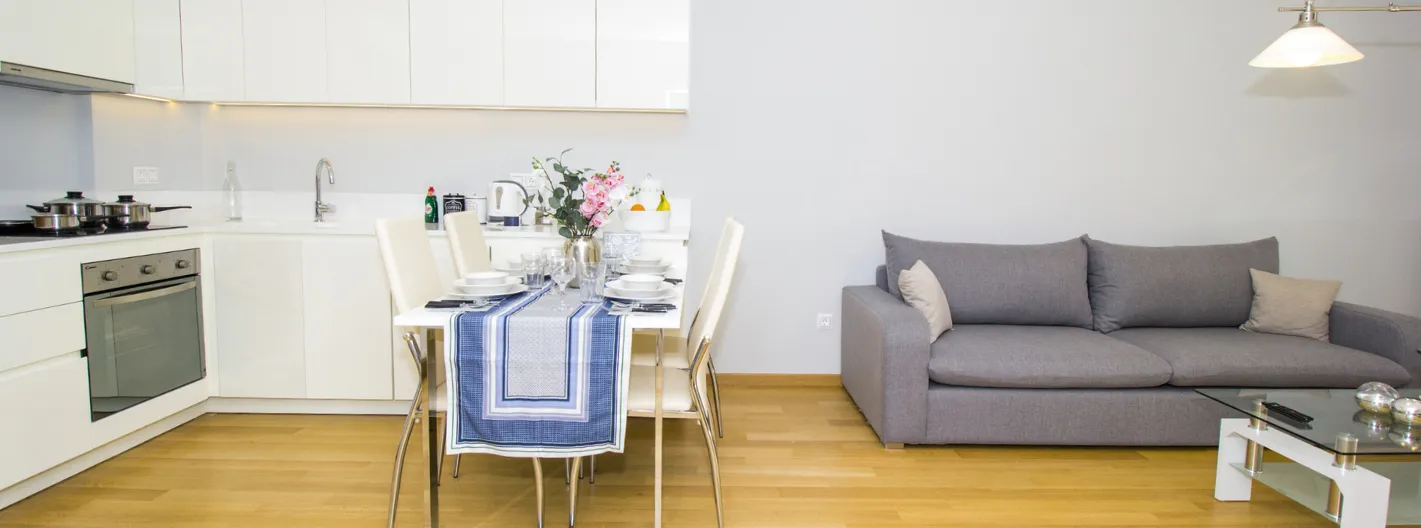 Glyfada Residence - gallery image 4