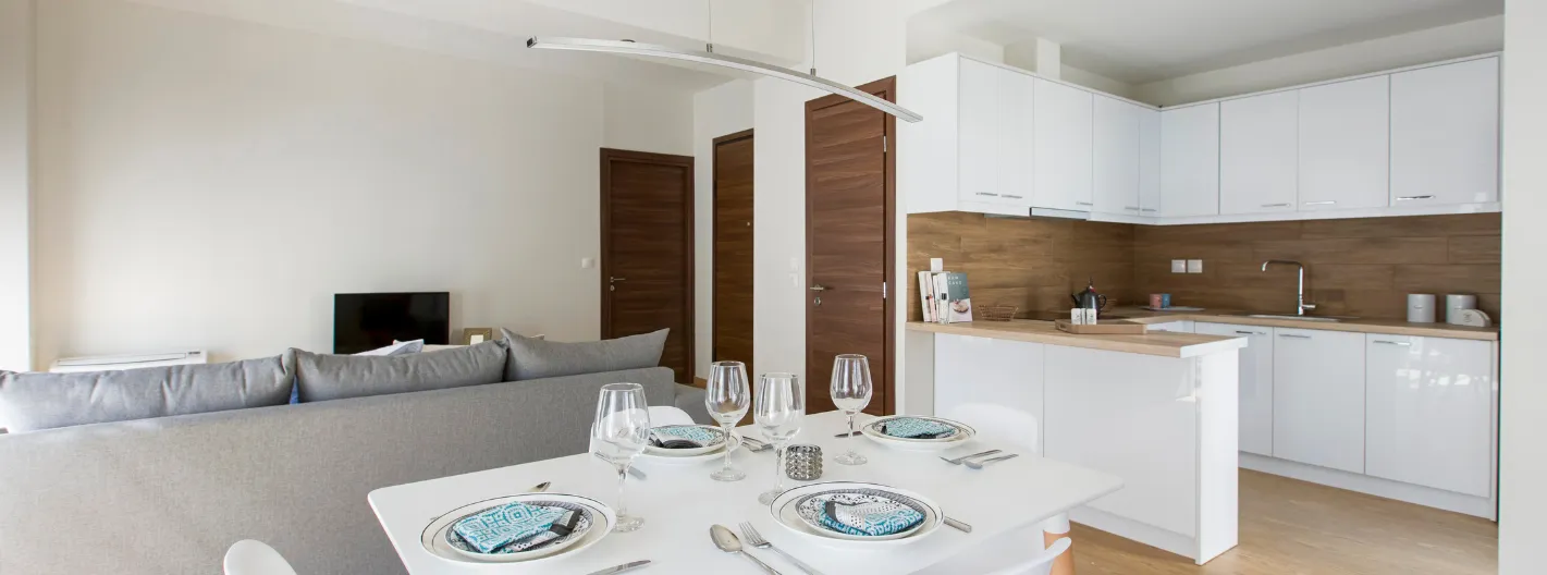 Premium Residence - gallery image 2