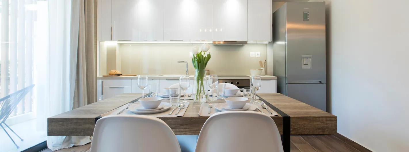 Ivy Residence - gallery image 3