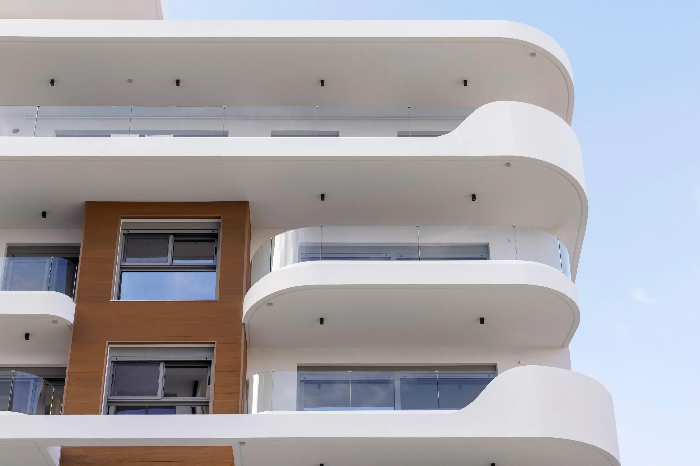 Greenville Residence I - gallery image 3