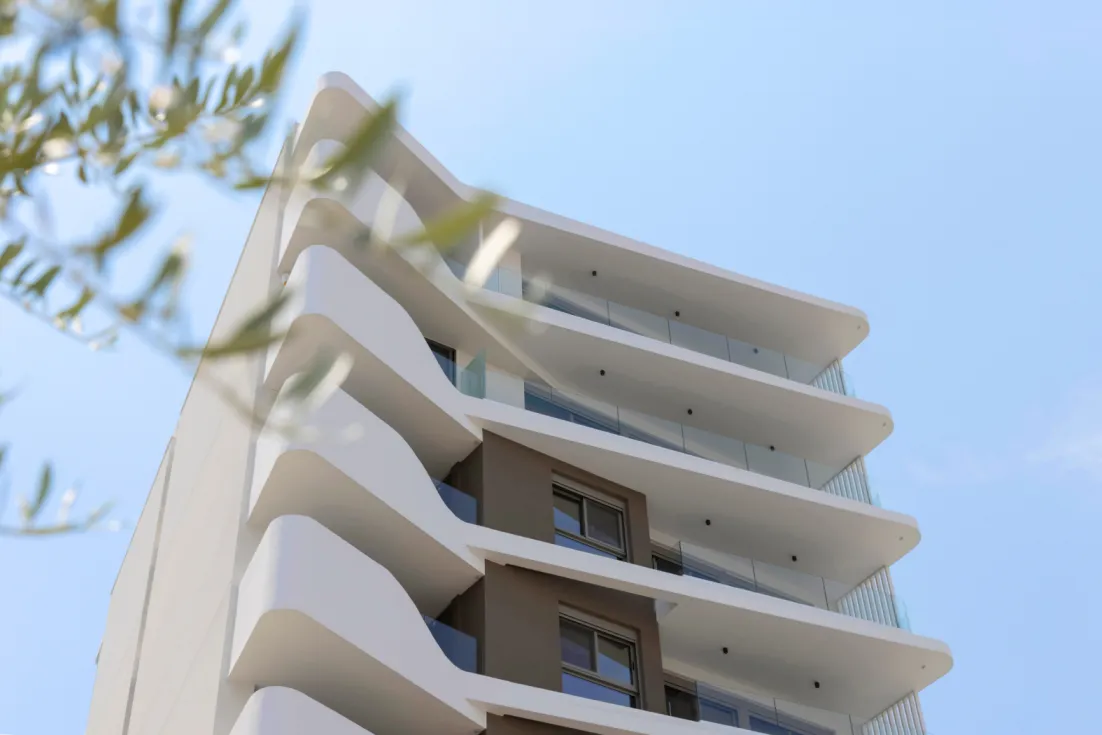 Riviera Residence III - gallery image 1